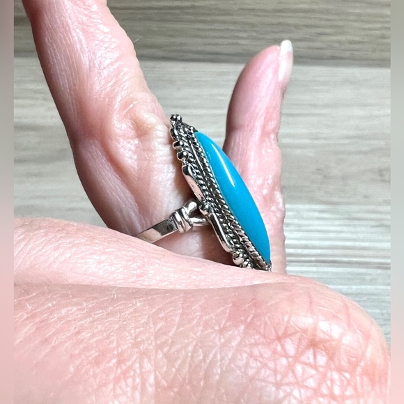 Vintage Park Lane Southwest Navajo Style Faux Turquoise Silver Tone Ring - Picture 6 of 7